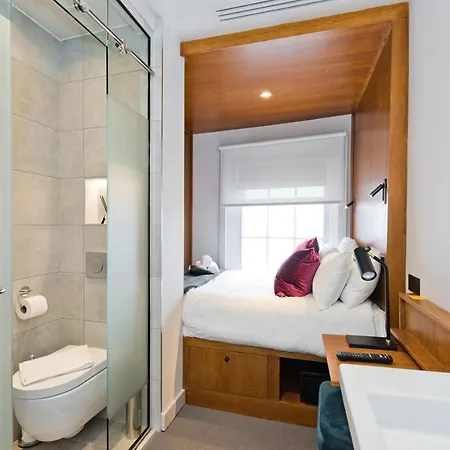 Otel Templebar